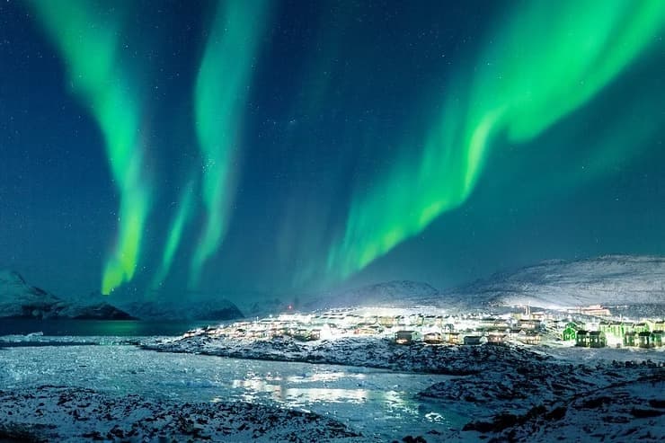 Greenland's Climate Crossroads: Unraveling the Rapid Shifts and Global Echoes of a Changing Arctic